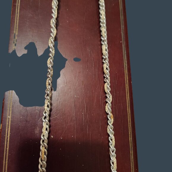 Handcrafted Philippines Gold & Silver Beaded Chain Purse - Picture 9 of 13